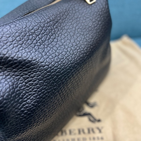 Burberry Ledbury Hobo - Picture 2 of 16